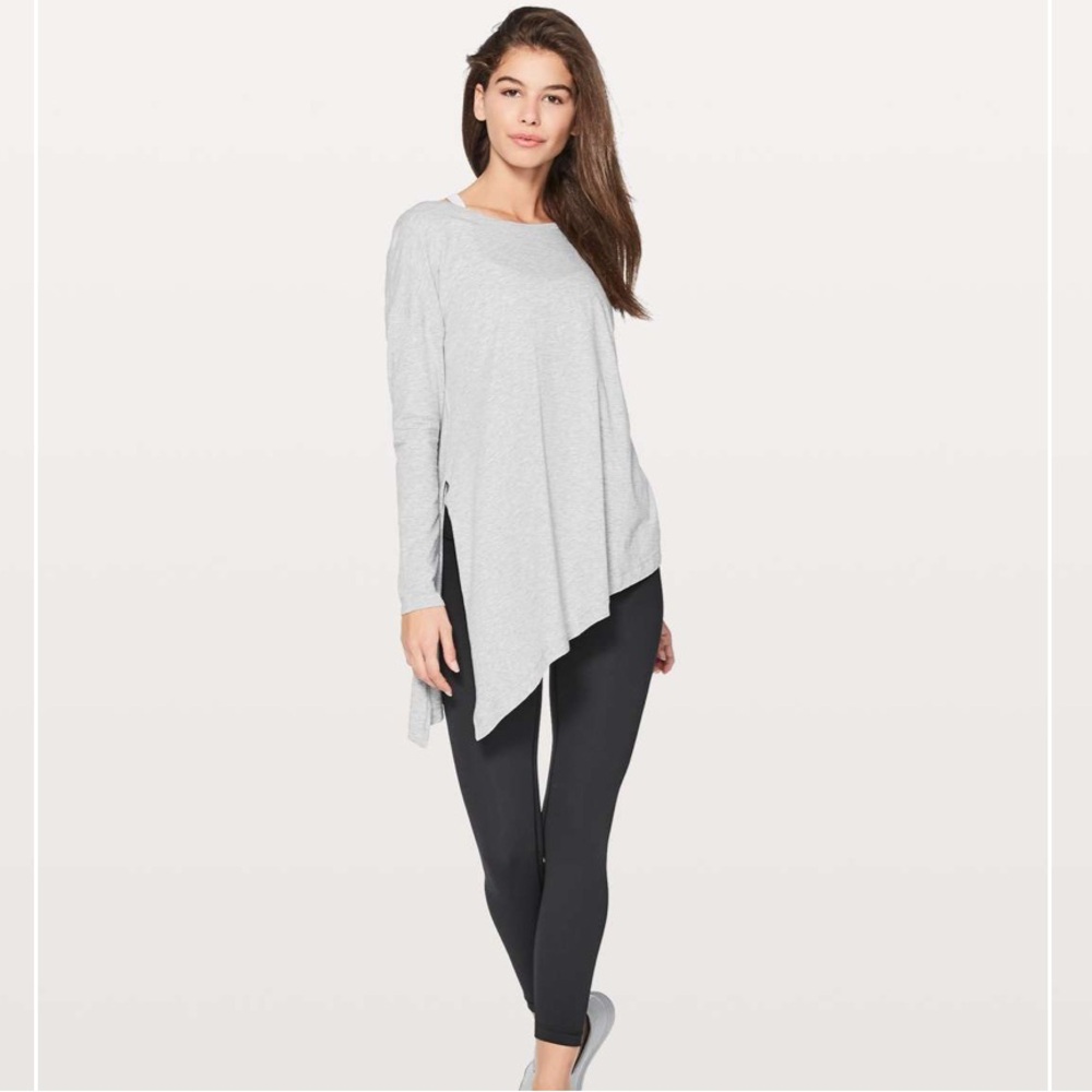 Lululemon Heathered Light Grey Long Sleeve Top